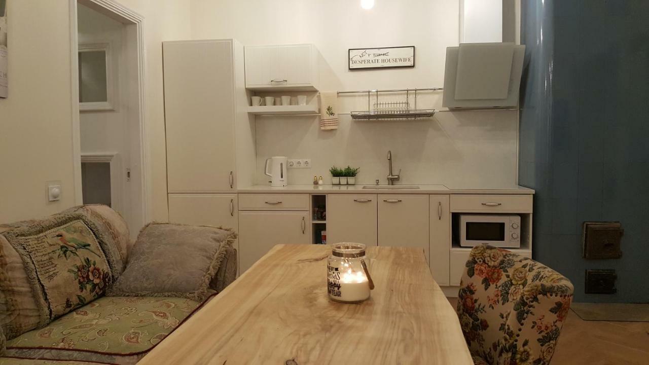 Modern History Apartment Таллінн Екстер'єр фото