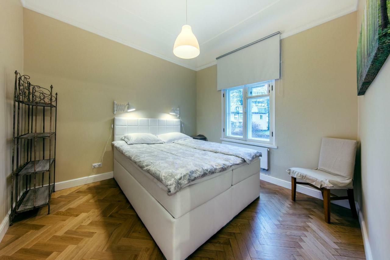 Modern History Apartment Таллінн Екстер'єр фото